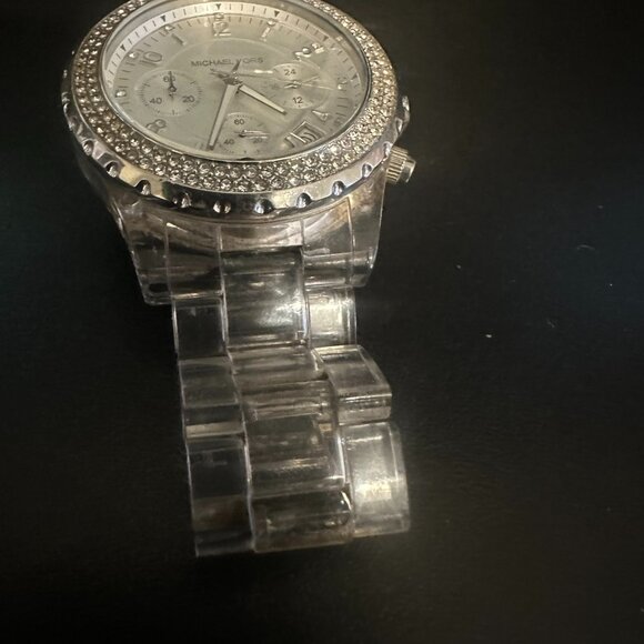 ✨ Michael Kors Silver Chronograph Watch MK5337 ✨ - New Battery - Picture 3 of 10